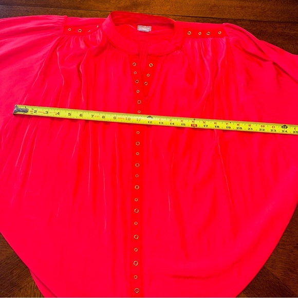 Chicos Womens Red Drape Sleeve Top With Gold Grommet Shirt Size 1 8 Medium - Picture 10 of 12